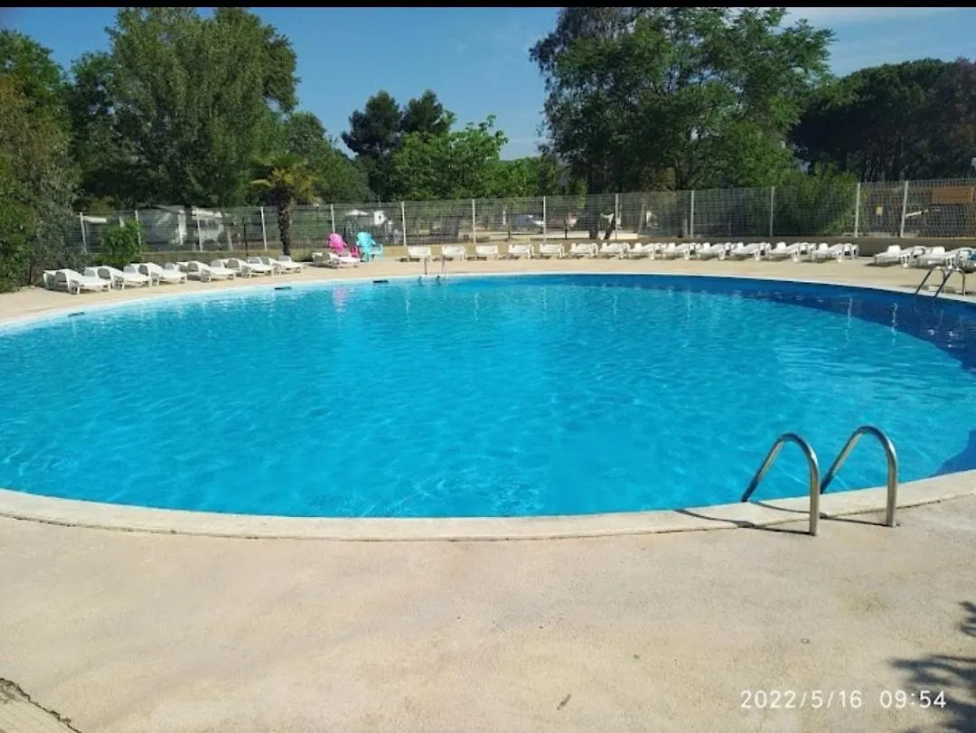 Vacances En Provence La Roque-d'Antheron 0*,